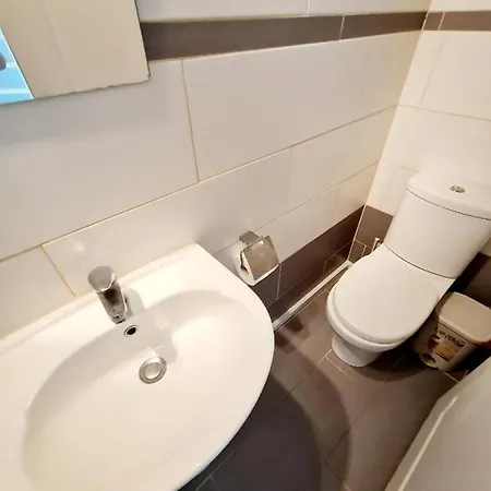 2 Bedroom Townhouse, Close To Harbour, Use Of Onsite Facilities Appartement
